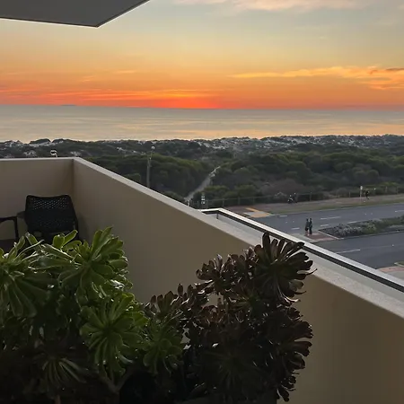 Beach House Perth-3
